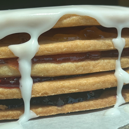 Frosted Jammy Sammy Cake