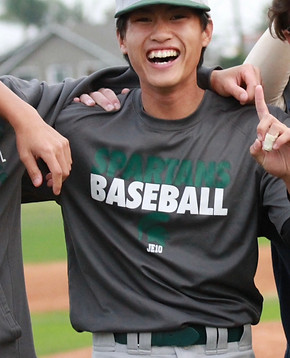 ryan de leon .jpg
