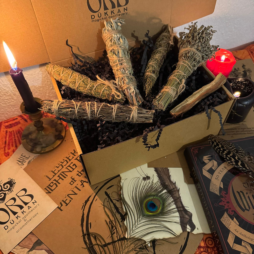 Küçük resim: bir kutu demet tütsü