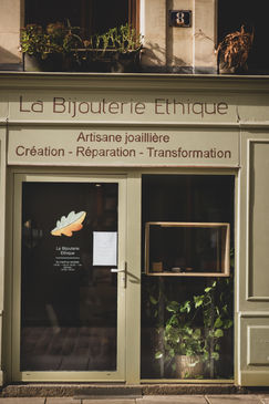 agence de communication
Agence de communication Rennes
agence de communication bretagne
creation de contenu
shooting photo rennes 
shooting photo  bretagne
shooting photo  pas cher
photo pro photo professionnel photographe rennes photographe bretagne photographe pour pro photographie pro photo culinaire photo decoration photo artistique photo restaurant photo boutique book photo photo portrait