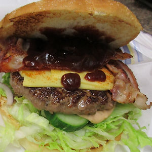 75. 100 gr. BBQ Hamburger