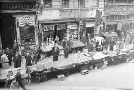 Christmas Fairs in NYC: How German Immigrants Invented the Holiday Market
