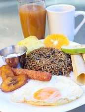 costa-rican-gallo-pinto-breakfast.jpeg