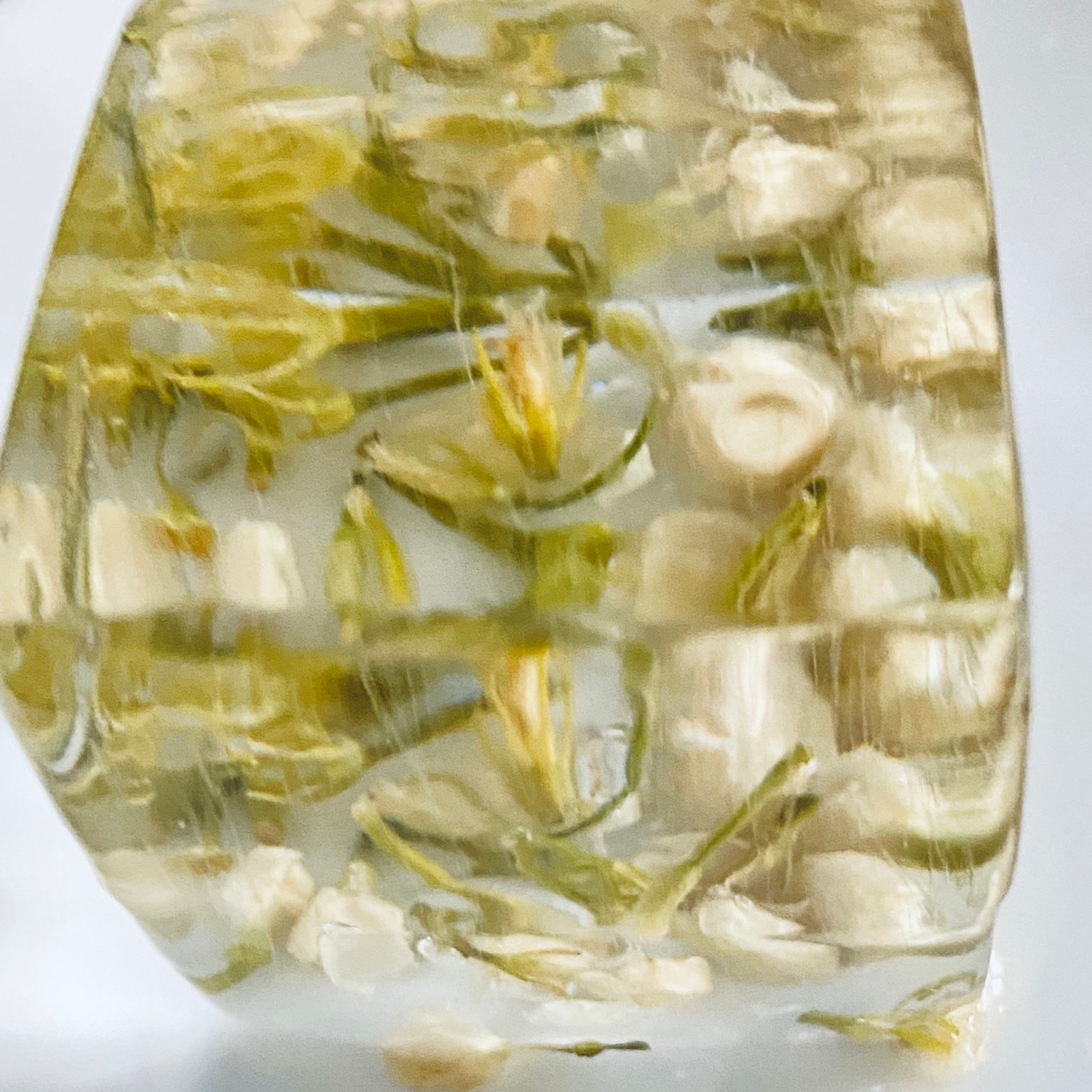 Clear ice with Jasmine base +