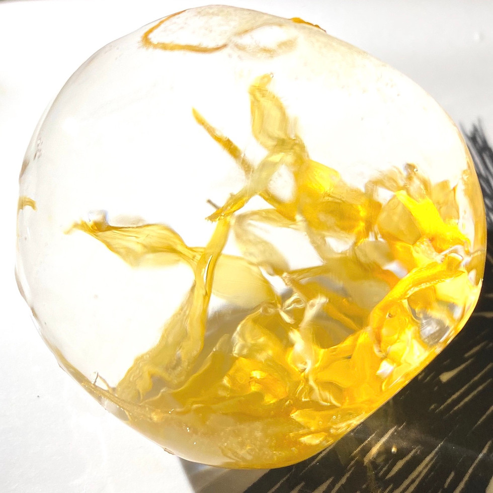 Thumbnail: Clear ice with marigold petals (base + $5) 