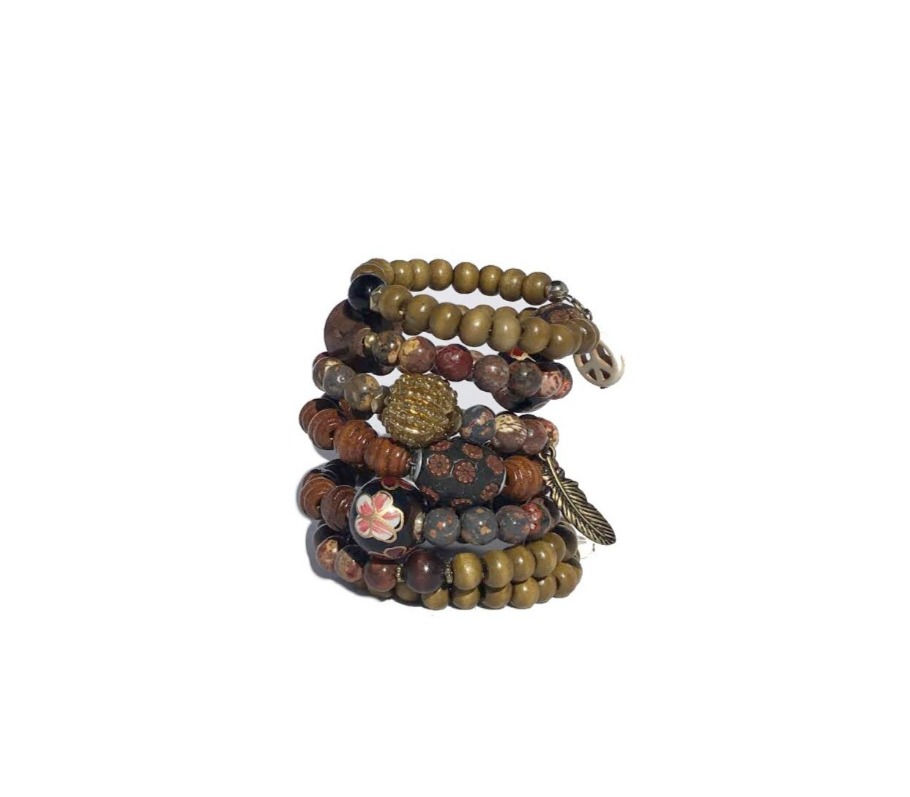 Thumbnail: Tribal Bracelet