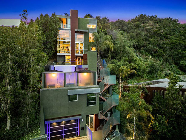 Rinconia, Hollywood Hills CA