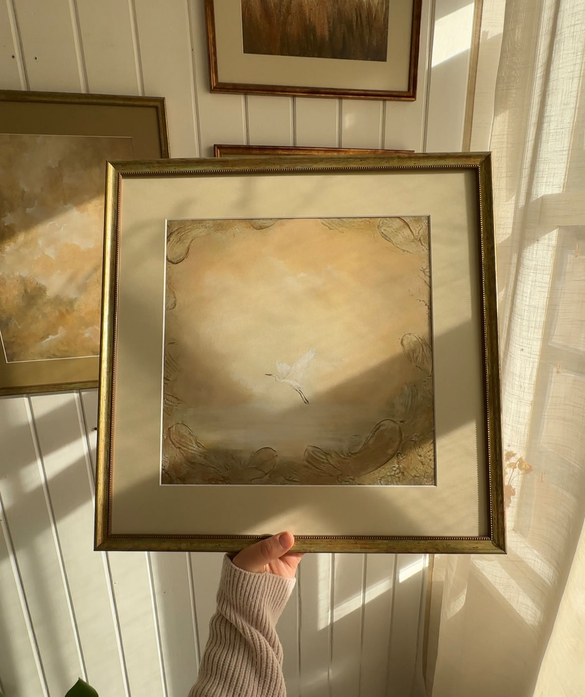 "Delikatność rosy" - plakat w oprawie