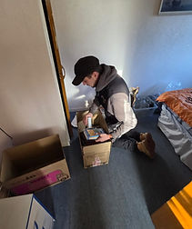 House clearance services in Leicestershire with licensed disposal and team at work