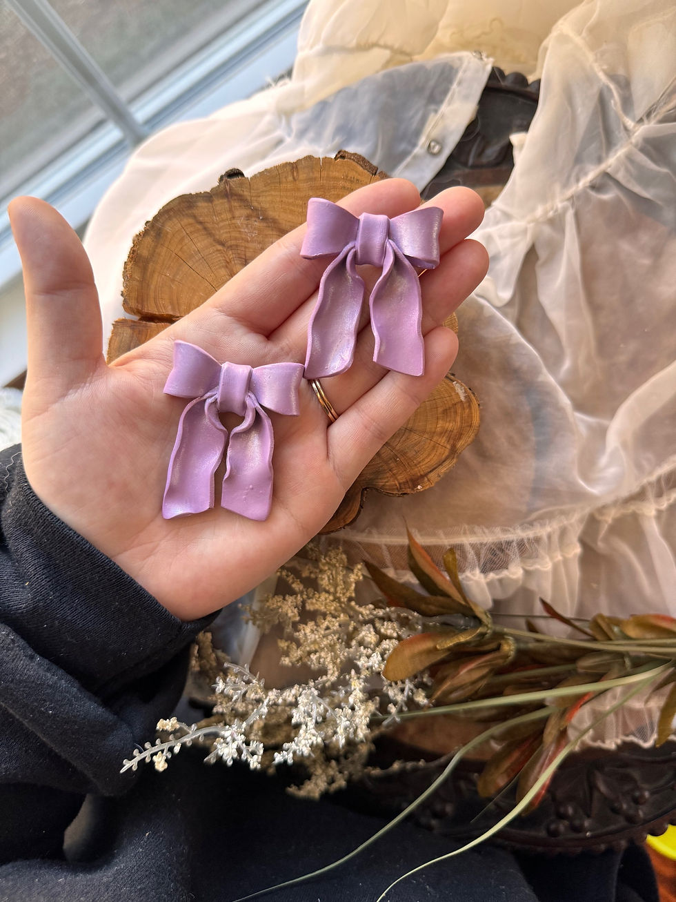 Thumbnail: Medium lavender/pink pearlescent bows