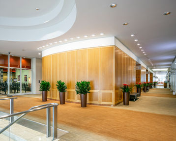 High quality finishes with Murphy's Deli on First floor