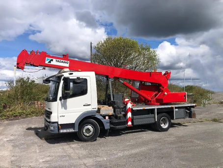 Your Guide to Crane Hire in Somerset and Beyond: Everything You Need to Know