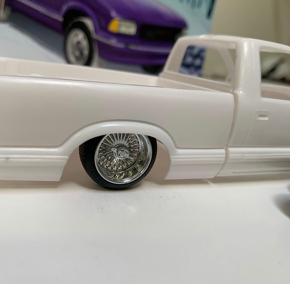 Thumbnail: 1:25 17” Dayton’s and Zenith knock offs on Reverse Stretched Pirelli Tires