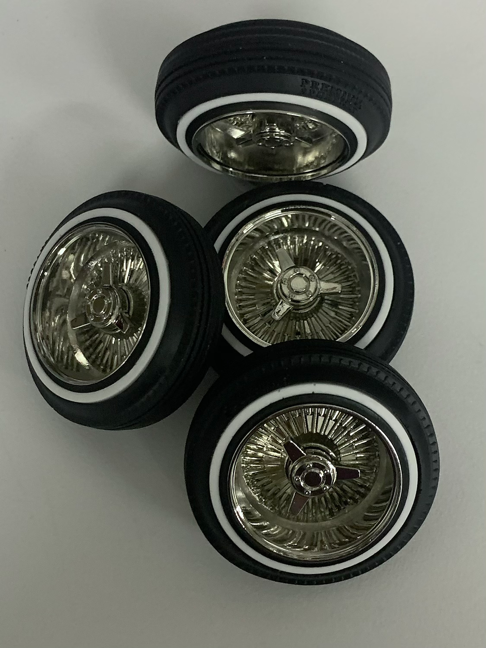 Thumbnail: 1:10 Chrome Real Steel Wire Wheels with the 3 Prong Knock Offs on 520’s (12m hex