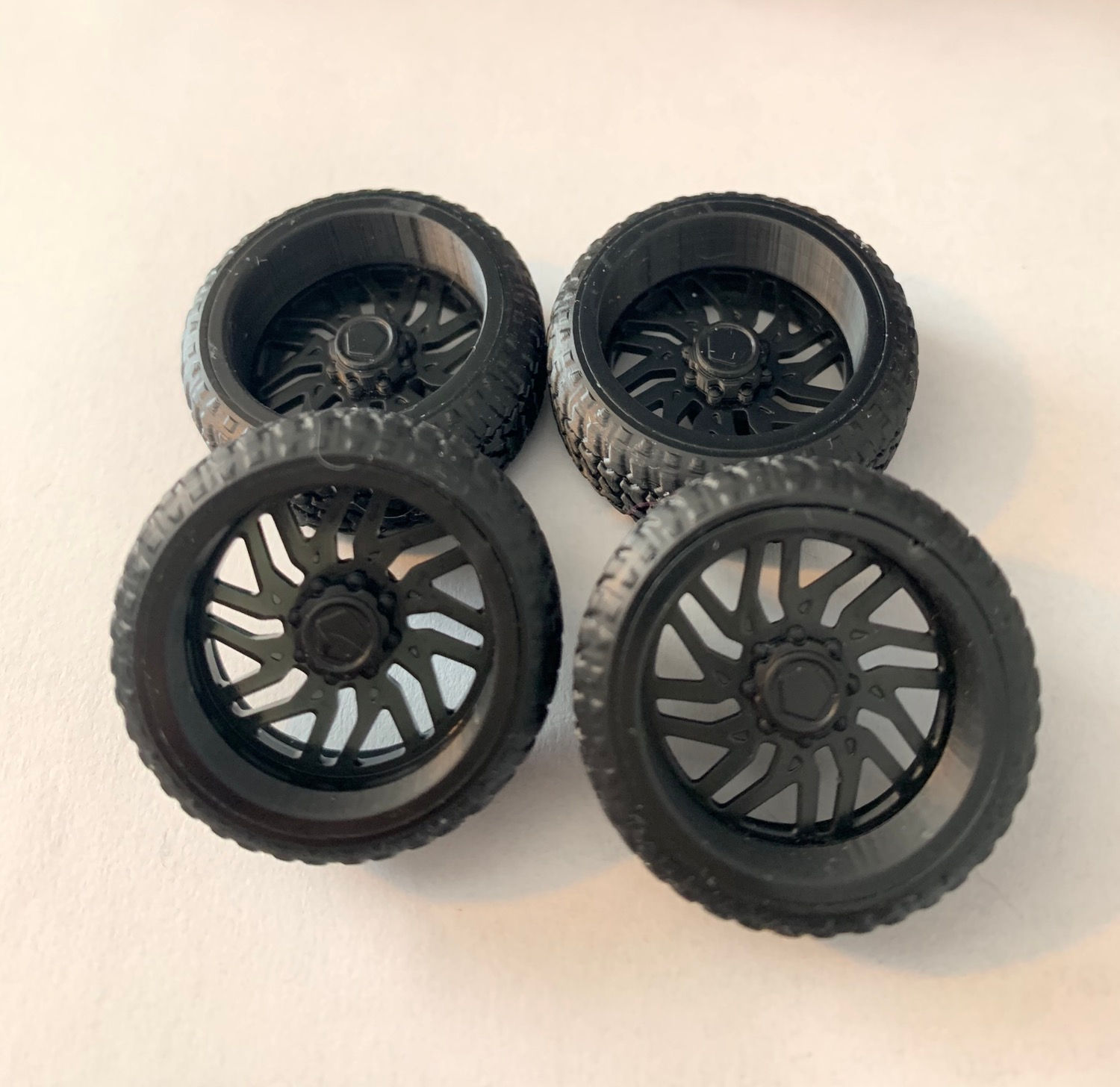 1:25 26’s “Titan” Wheels 