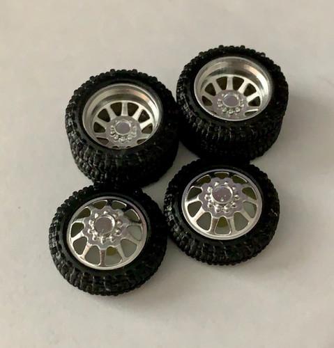 1:24 26 inch “Razor” Dually Wheels with Bogger tires | 3DScaleParts