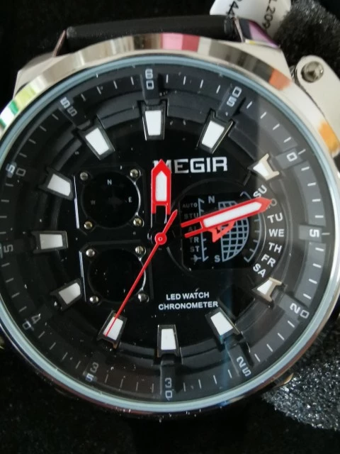 Miniatura: MEGIR MODELO MEGIR2097G con Correas de Cuera, Acuático,Analógico Con Cronógrafo