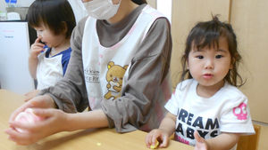 ふわふわのもっちもち~♪(1歳児)