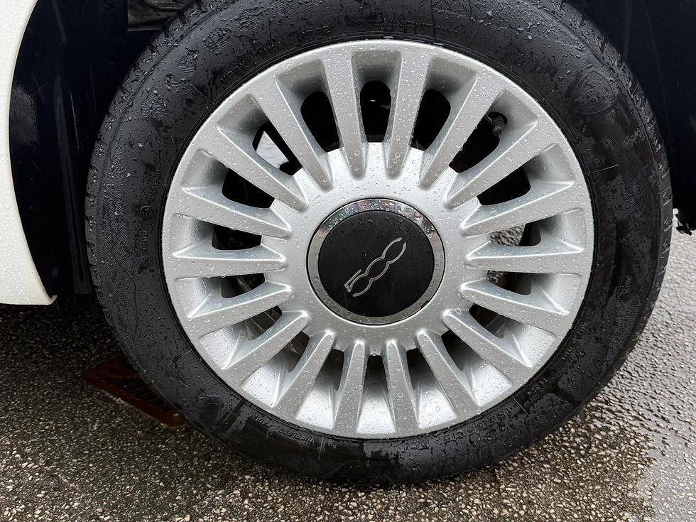 Thumbnail: Fiat 500 1.2 Lounge Euro 6 (s/s) 3dr