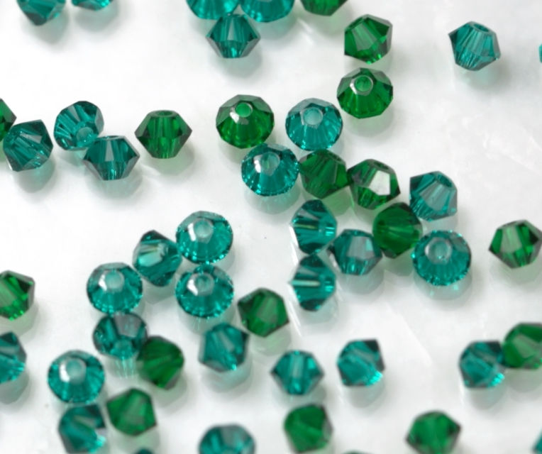 Thumbnail: Swarovski 5328 Bicone Beads 3mm (Colors 16-25)