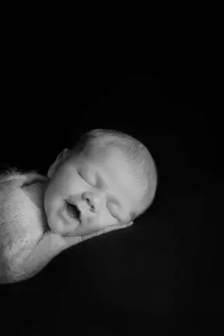 Baby Lächeln im Studio in Heiden