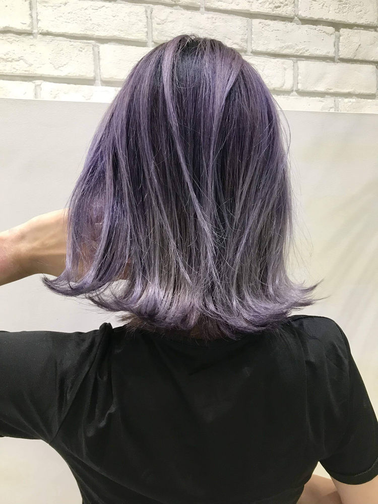 ヘアカラー紫ブリーチなしでトレンドスタイルにできる