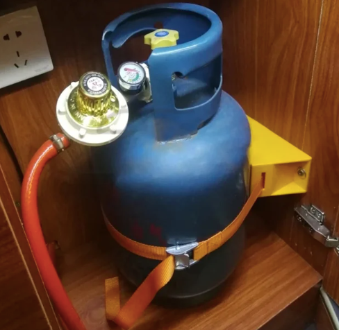 Miniature : Soporte abrazadera para botellas de gas/camper
