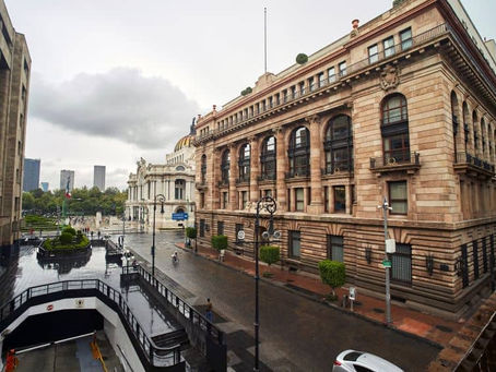 예상치 못한 미국 일자리 증가에 힘입어 페소화 강세 출발