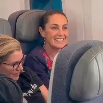 멕시코 대통령, 스페인행 이코노미석 탑승에 …검소 이미지 부각 vs 정치 연출 논란