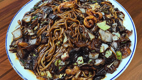 04. Jaeng ban Jja jang myeon 쟁반 짜장면