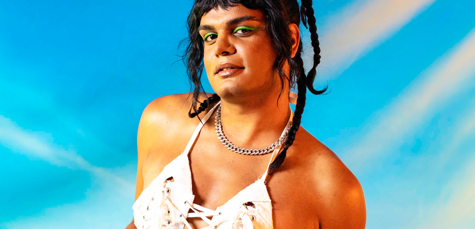 9V2A1125-Edit copy.jpg