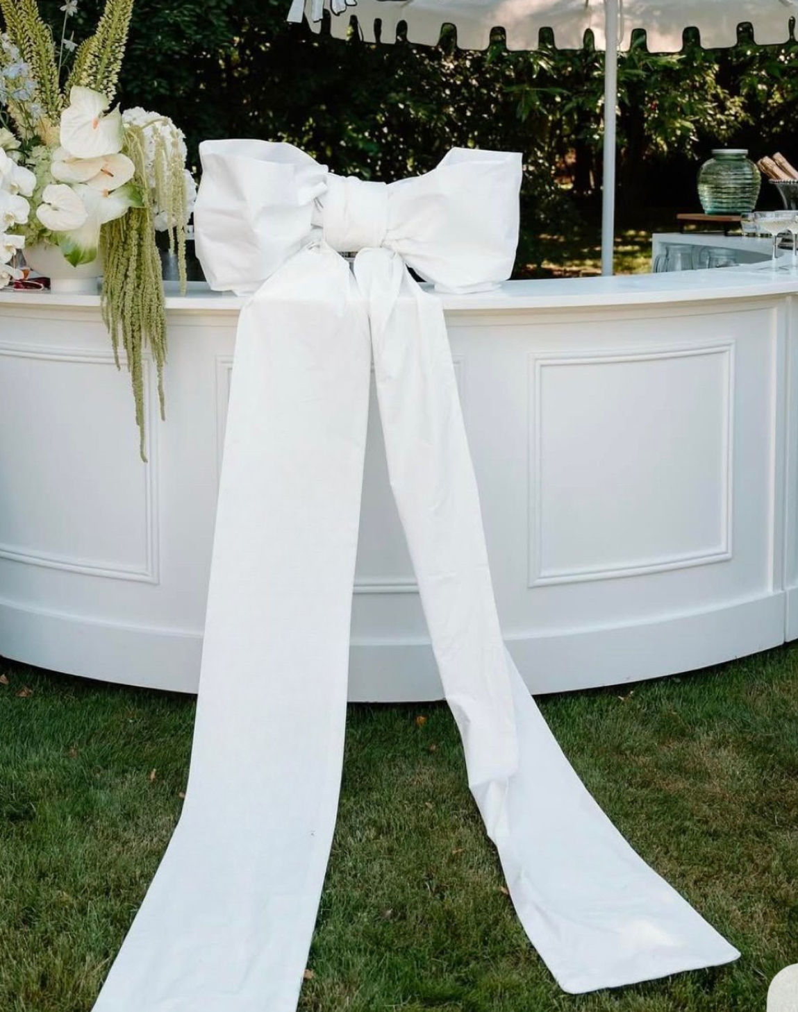 HIRE EXTRA LARGE BOW