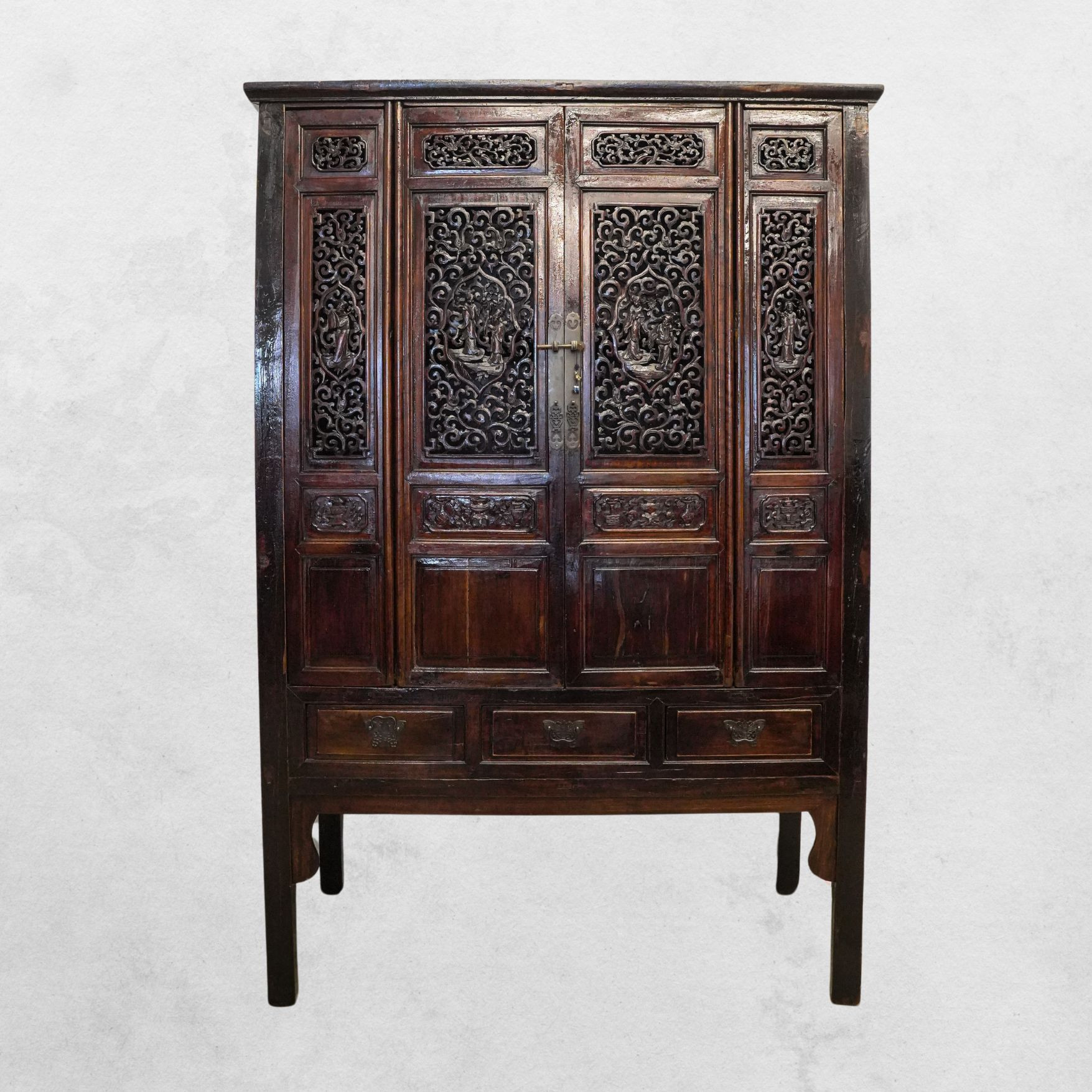 Monumental Chinese Imperial Carved Nam Mu Cabinet - Late Qing Dynasty