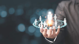 Du cloisonnement à la synergie : comment l’alignement entre CMO, PDG et CFO stimule une croissance centrée sur le client