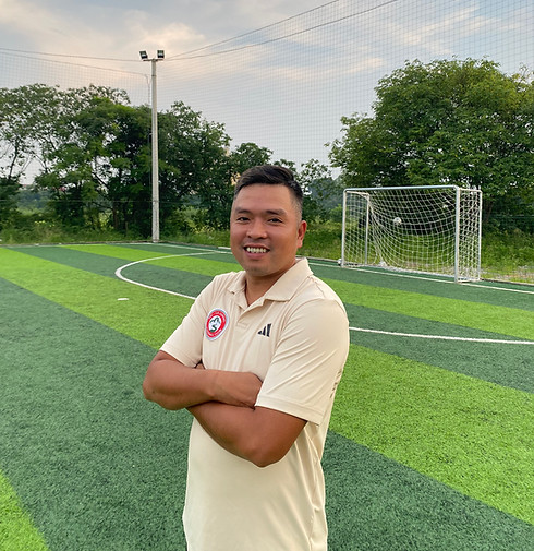 COACH - Nguyễn Quang Minh.jpg