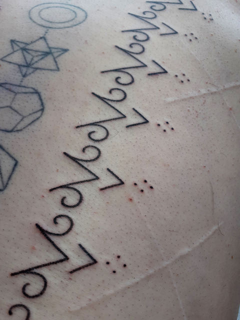 Mamatat Handpoke Tattoo