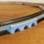 8mmRiser-white_track_sml