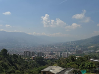 Bello construye su política de vivienda con la gente 