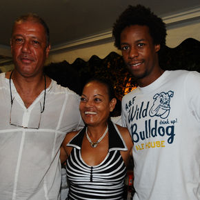 Jeu, set et Match ! Depuis nous te pleurons…