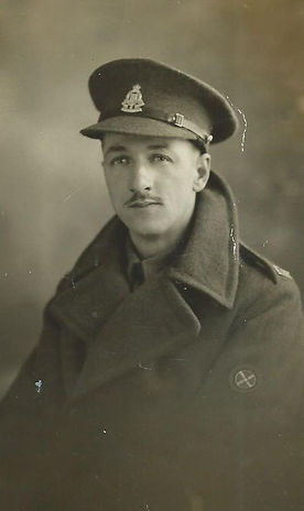 Hugh Heaney b1915 Egypt 1940 to 45.jpg