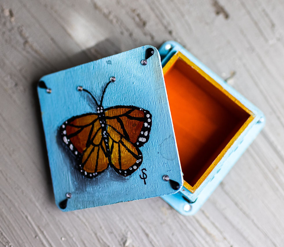 Thumbnail: Monarch Jewelry Box
