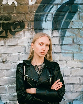 ua-veronika-ryzhenko-portrait-2-edited.jpg