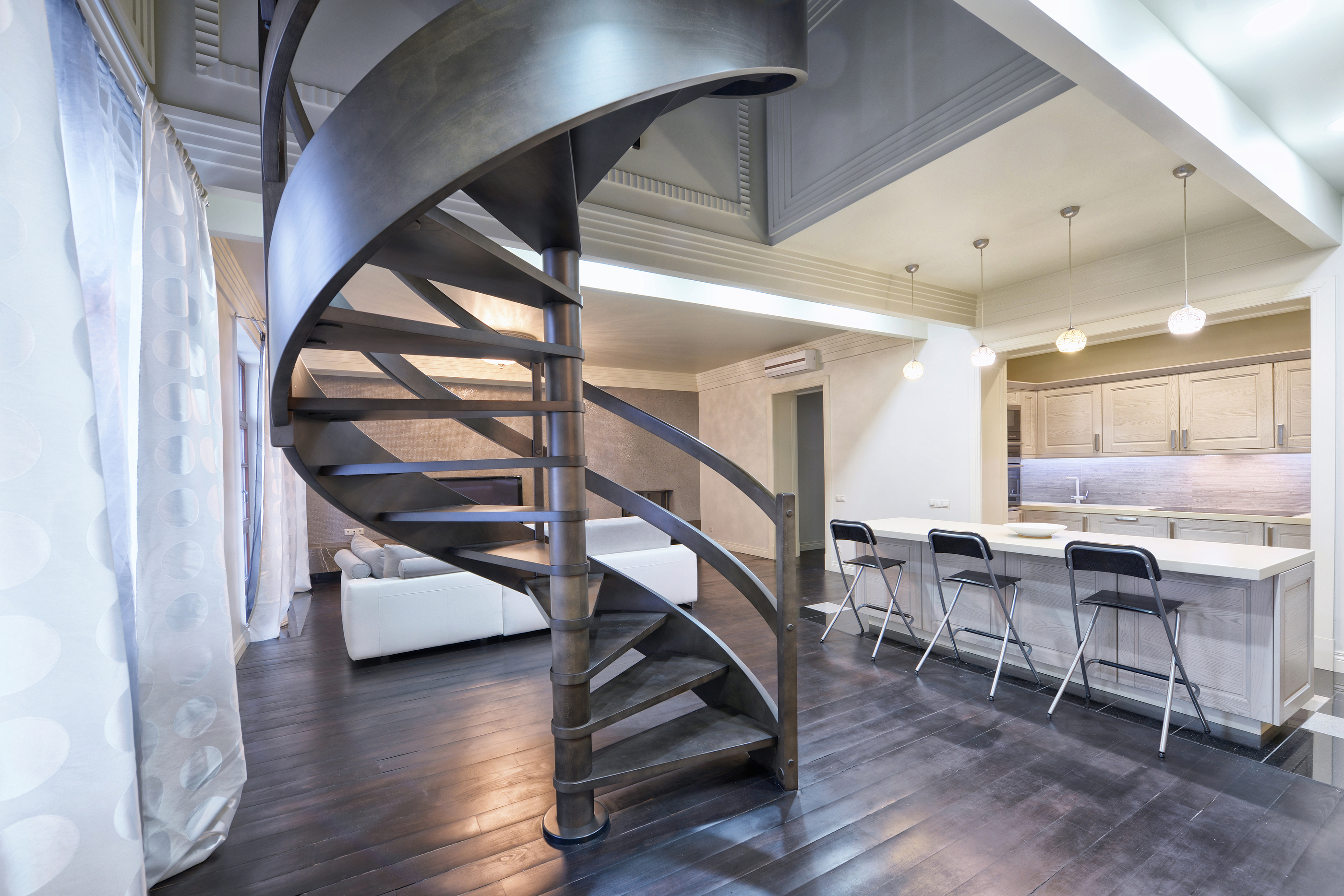 URBAN LUXURY HOMES IRON STAIRCASE