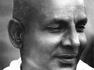 Sivananda Yoga. One of the traditional Yoga schools of India that holds parampara.