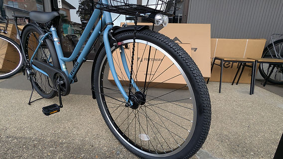 EVERWIN EXTRA COMPETITION ロードバイク MTB 自転車 大日産業「ウォンカ」入荷してます