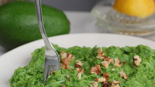 NUTRIFIT ŠPAGETE sa kremom od spanaća, avokada i pečenim orasima