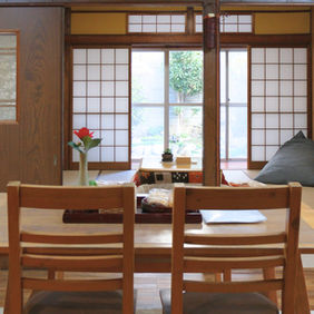 Japanese-style interior of An Guesthouse, a quiet Osaka minpaku