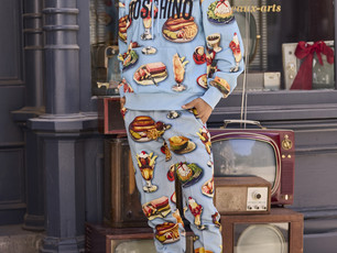 MOSCHINO SS22