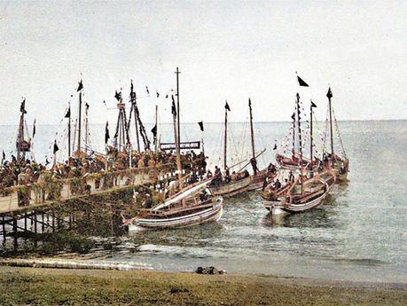 YELKENLE YOLCULUK - 1