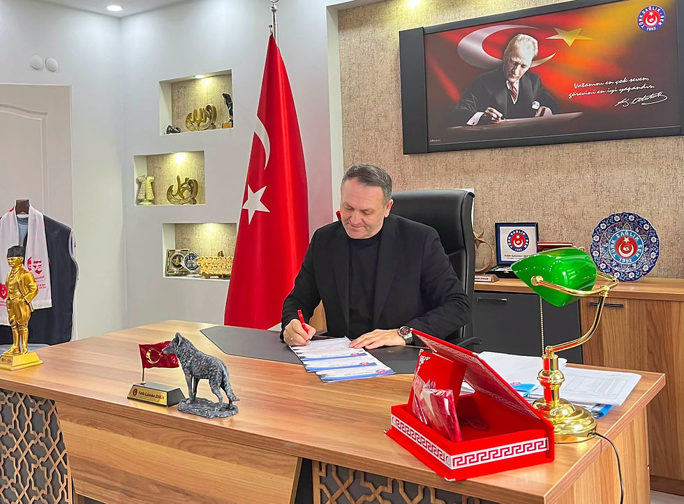 Zengin: "Memurun Geleceği Hediyelerden Daha Değerlidir"